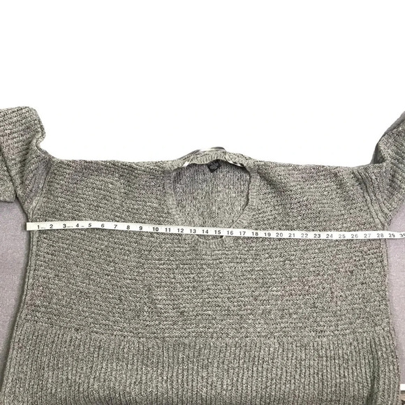 DKNY Jeans Gray Knit Oversized Sweater - Picture 2 of 5